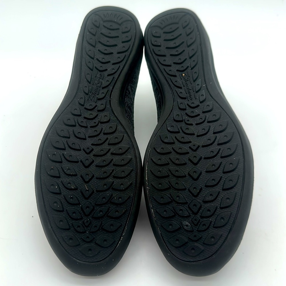 Skechers Women's Black Knit Slip-On Sneakers - Picture 11 of 12